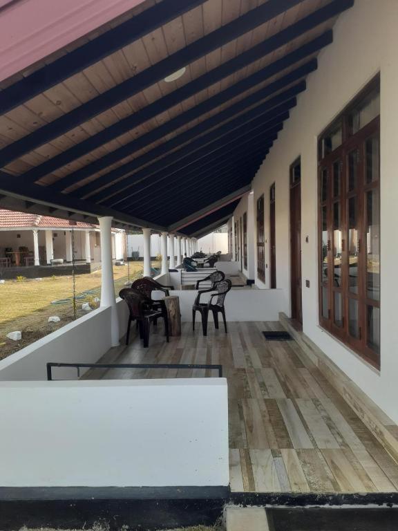 Blu Marine Nilaveli Hotel Trincomalee Luaran gambar