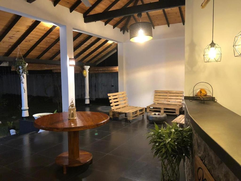 Blu Marine Nilaveli Hotel Trincomalee Luaran gambar